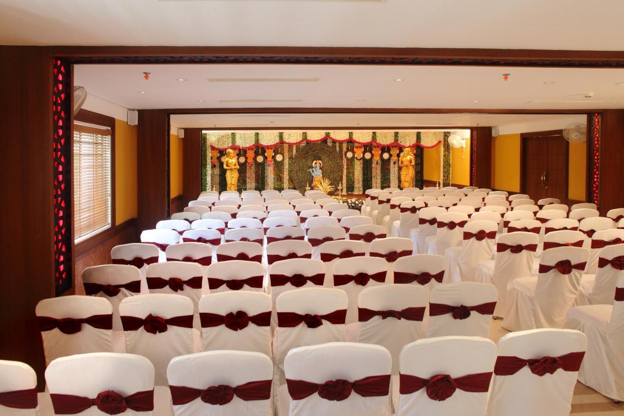 Vishnu Inn Guruvāyūr Esterno foto