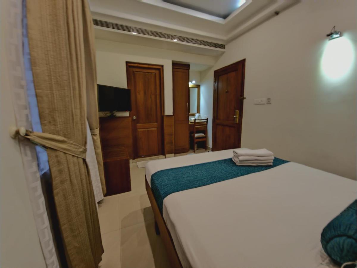 Vishnu Inn Guruvāyūr Esterno foto