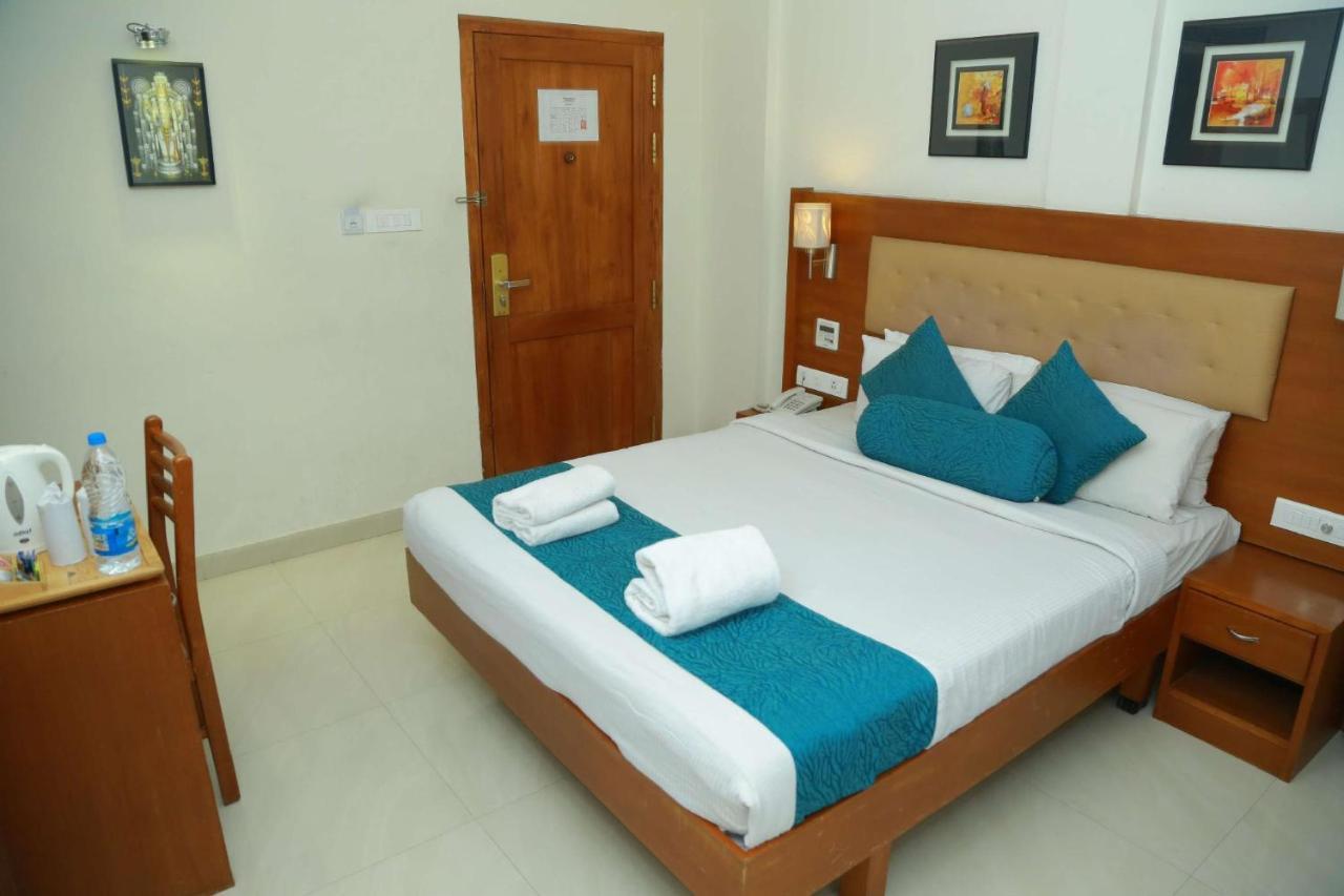 Vishnu Inn Guruvāyūr Esterno foto